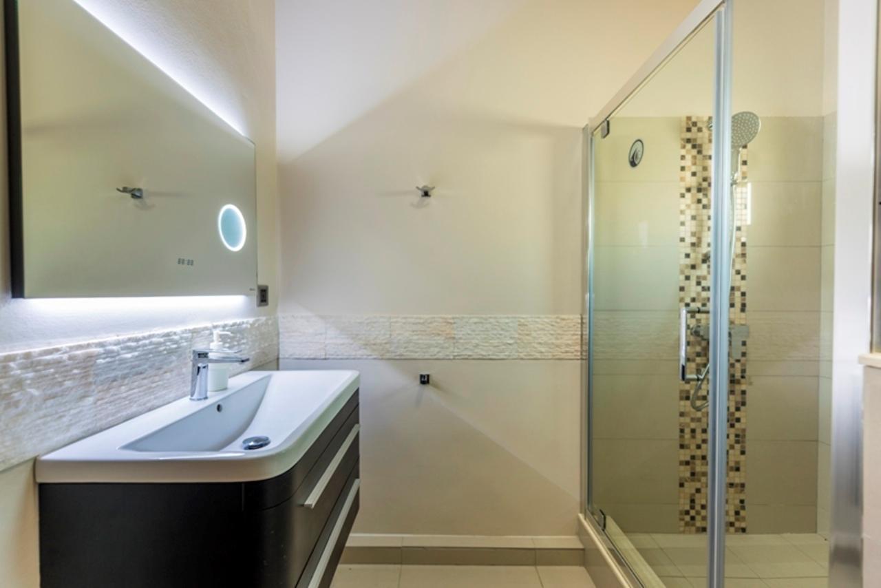 Le Katobay Residence Pereybere Beach Екстериор снимка