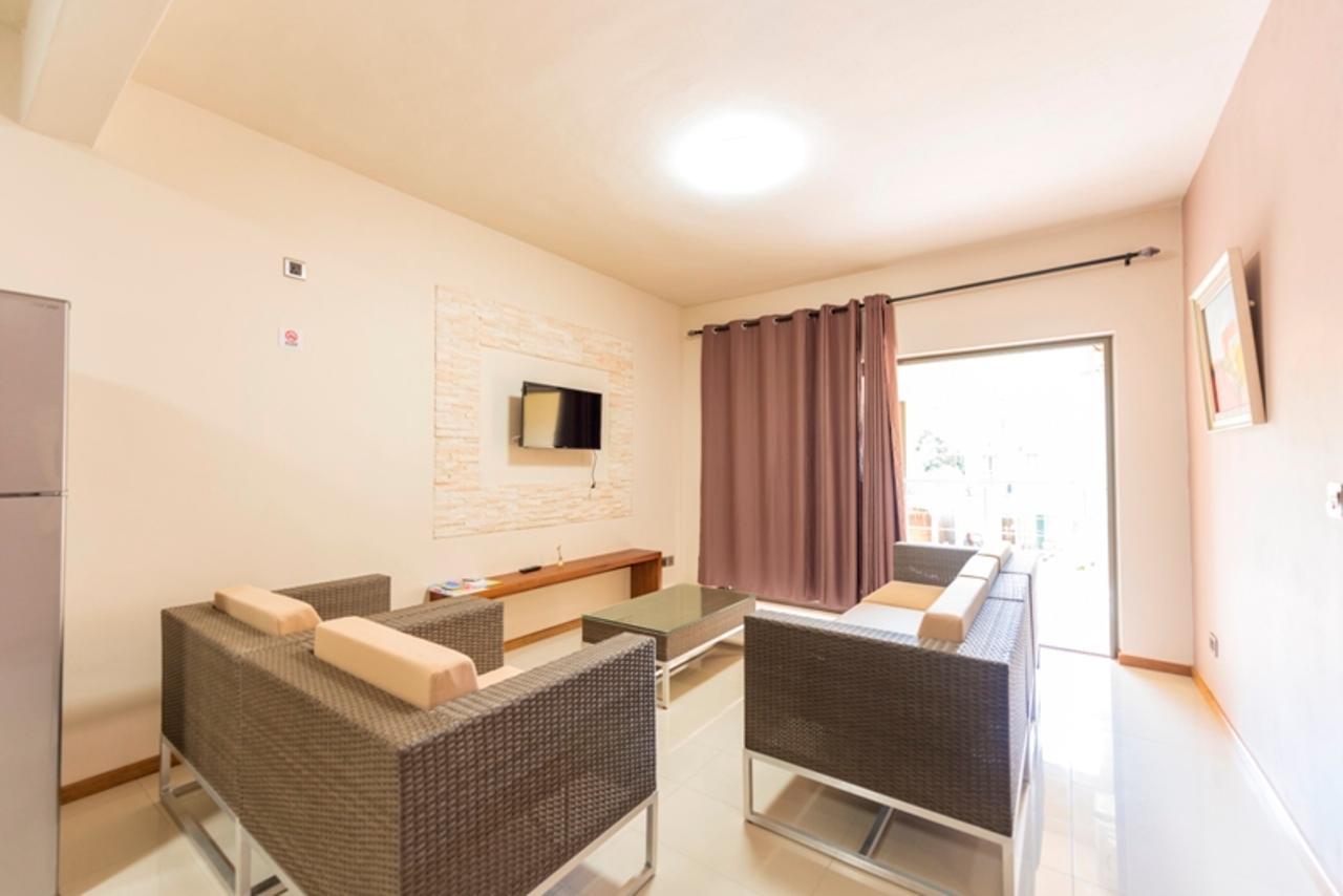 Le Katobay Residence Pereybere Beach Екстериор снимка